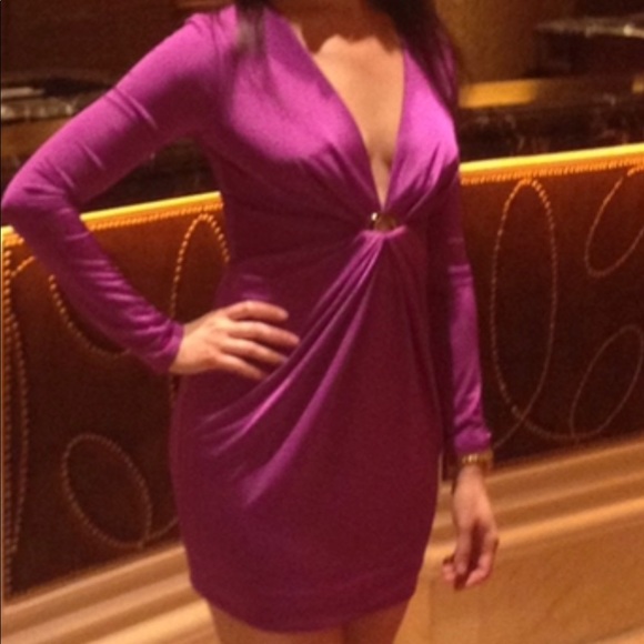 Marciano deep v dress - Picture 1 of 2
